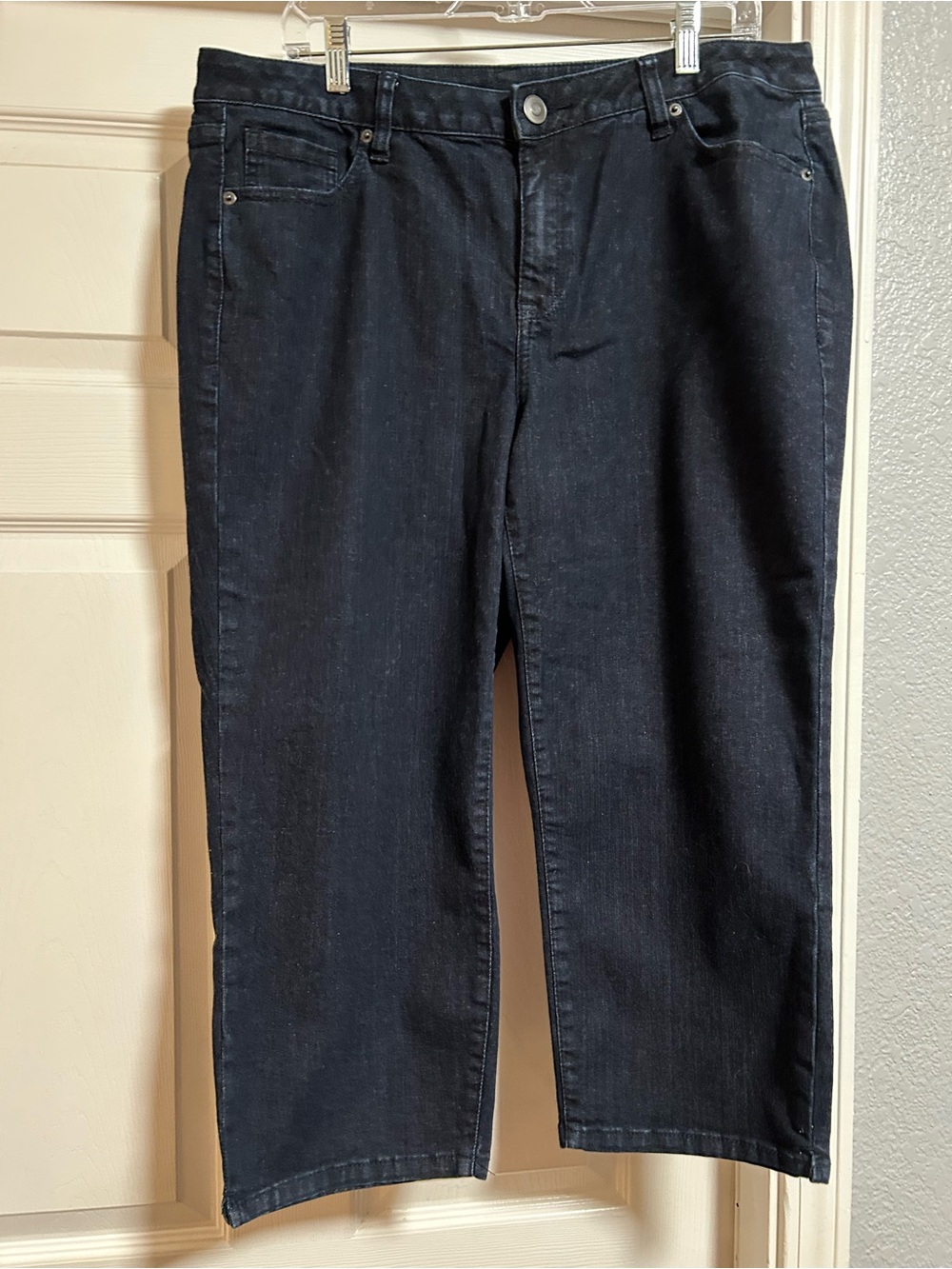 Lane Bryant Venezia Dark Blue Capri Jeans